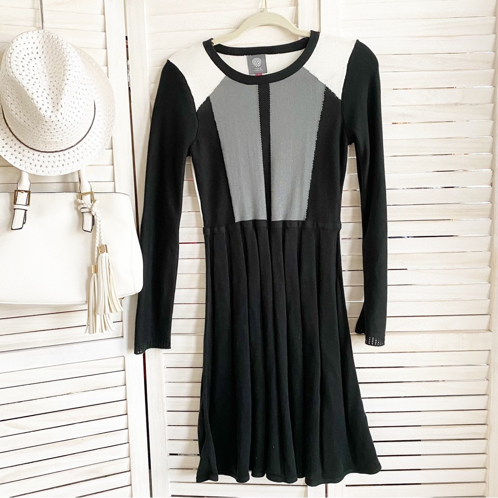 Vince Camuto Pleated Sweater Dress - S